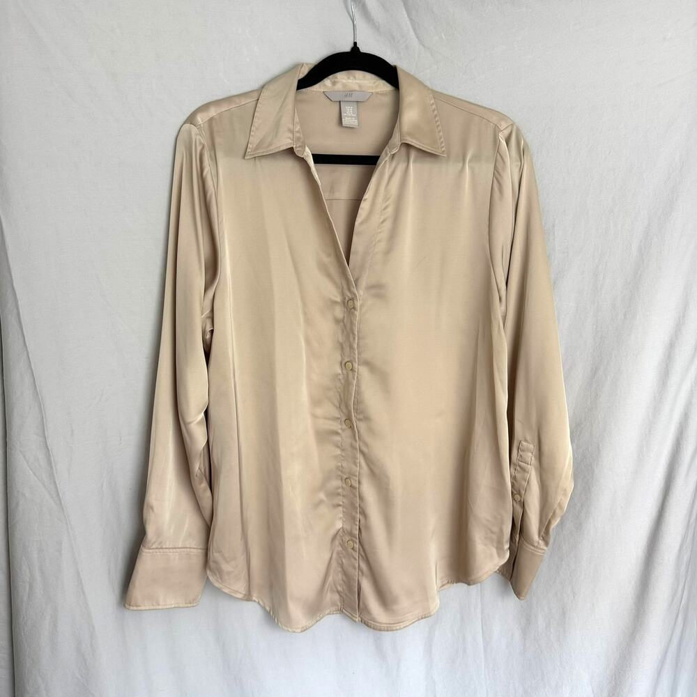 H&M Silky Button Up Shirt Neutral Tone Oversized M Versatile Layer